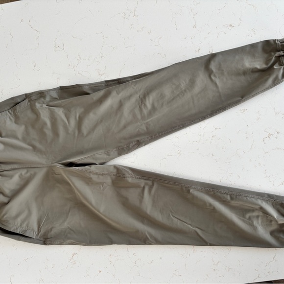 Adapted State High Rise Jogger - Rover - Picture 6 of 14